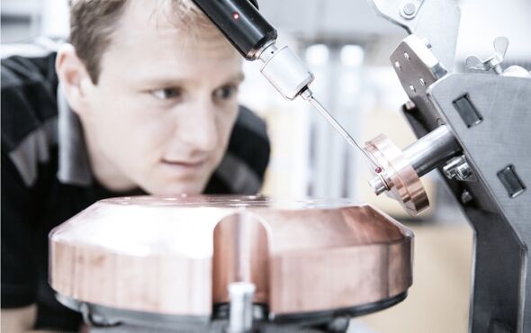 Expertise / Manufacturing & commissioning